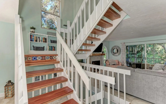 Island Serenity - 6250 Holmes #54