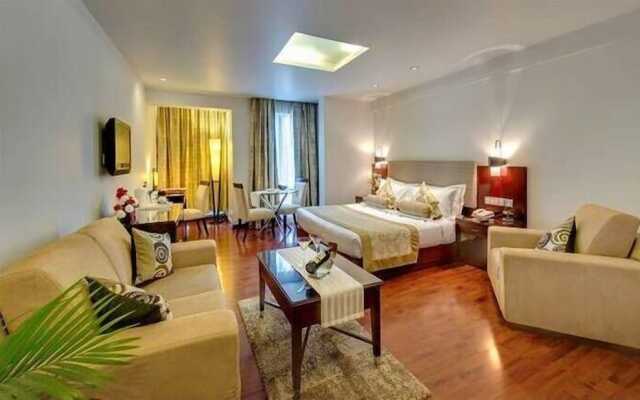 Hindustan International Select