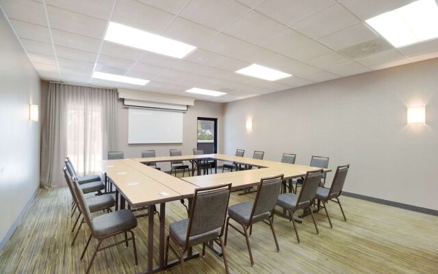 Courtyard by Marriott Huntington Beach Fountain Valley
