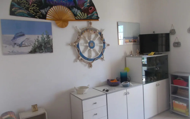 Charming Apartment Near Baia Verde Beach