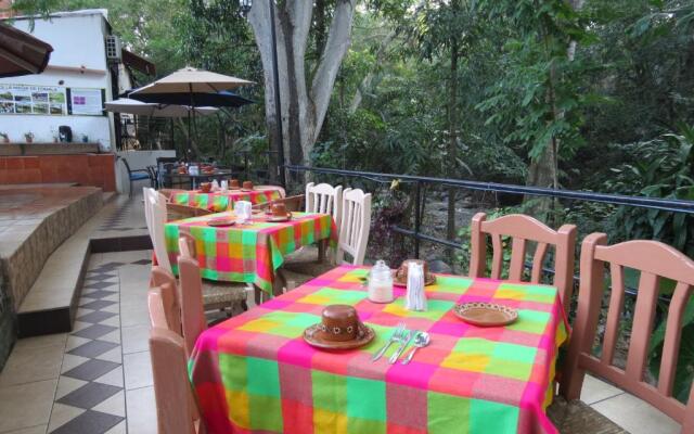 Hotel Posada Comala