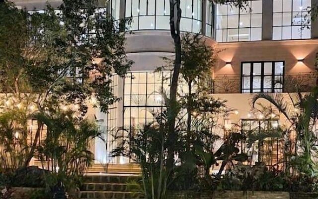 Jungle Mansion & Cuisine