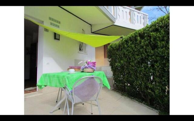 Villa With Garden and Beach Place