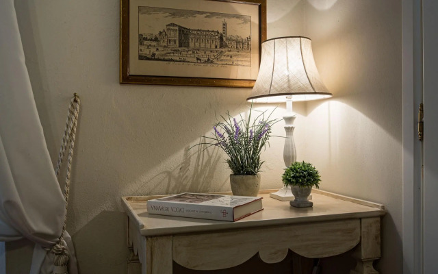 Casa Opera in Lucca With 2 Bedrooms and 2 Bathrooms