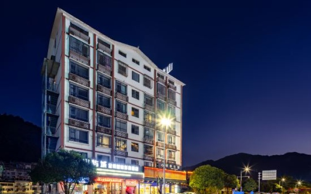 Shanyu City · Panoramic Intelligent Audio-visual Hotel (Guilin Longsheng Bus Station Store – Exterior – Guilin