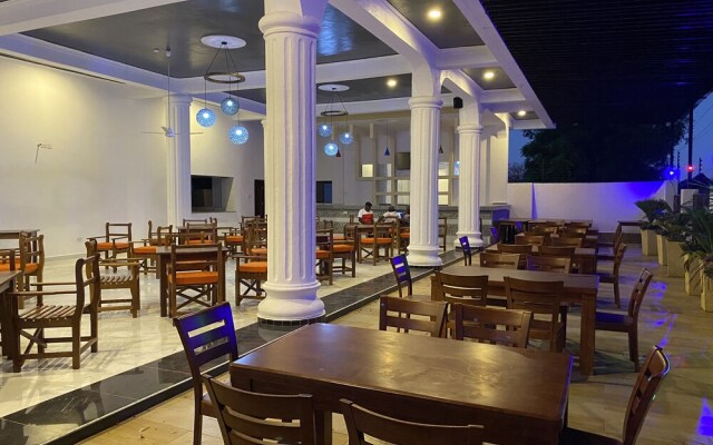 Diani Palm Resort & Apartments