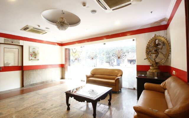 OYO Flagship 27863 Sri Sai Regency