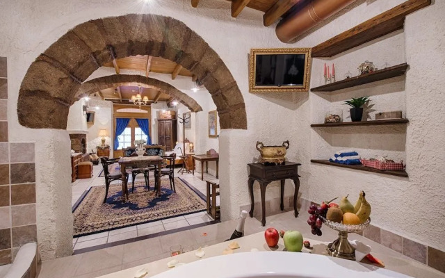 Koukos Rhodian Guesthouse - Adults Only
