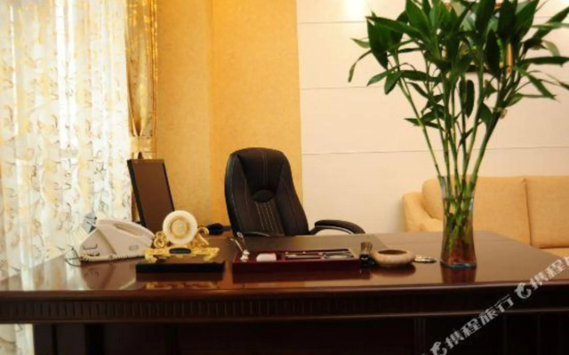 Qingdao Fusheng Hotel