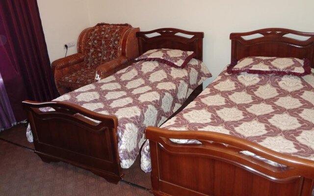 Hotel Noy