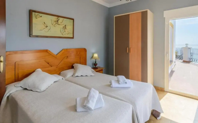 Villas Nerjazul - El Peñoncillo Beach