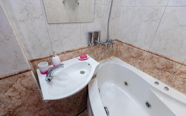 Пять звезд на улице Декабристов