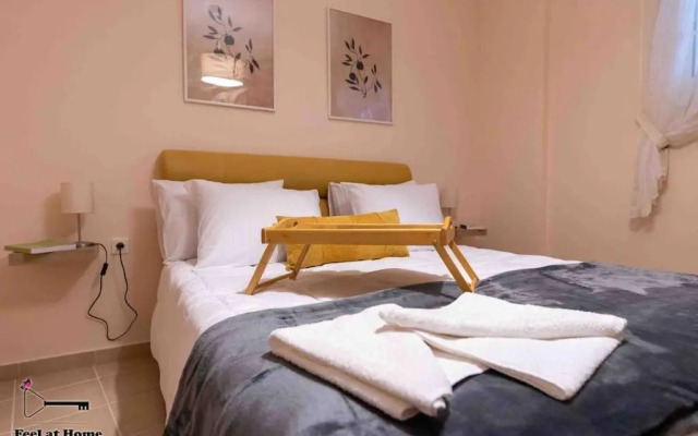 Feel at Home - Kalamata - Near the center