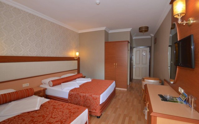 Kleopatra Dreams Beach Hotel