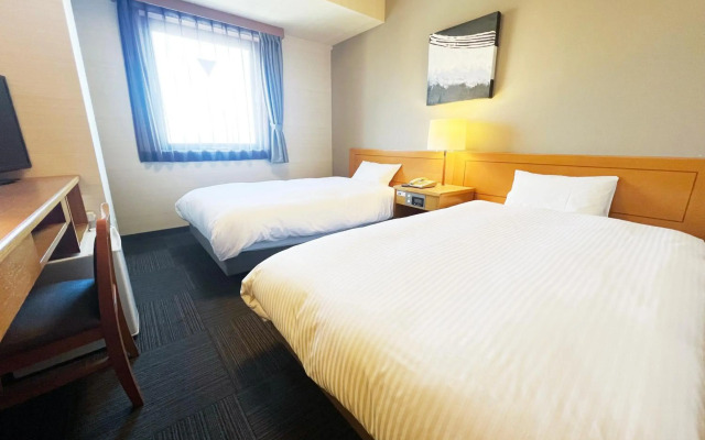 Hotel Route-Inn Tsuruoka Inter