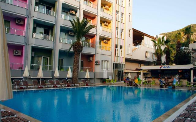 Vela Hotel