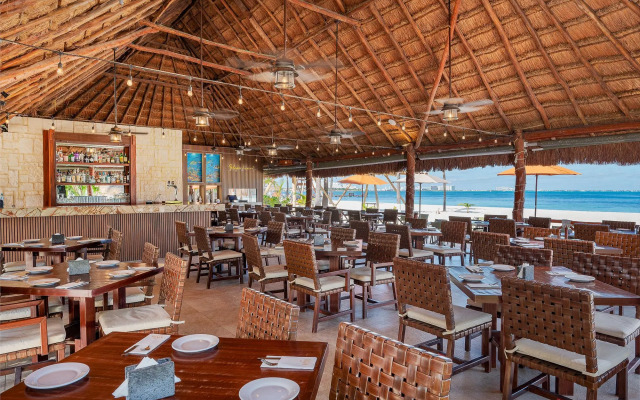 Beachscape Kin ha Villas & Suites