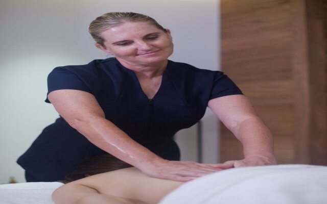 Star World International Hotel