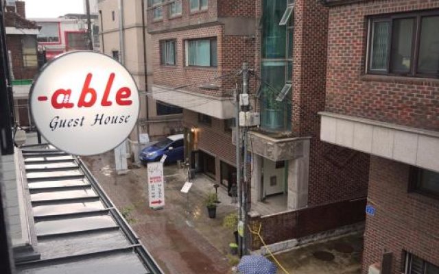 Able Guesthouse Hongdae 2