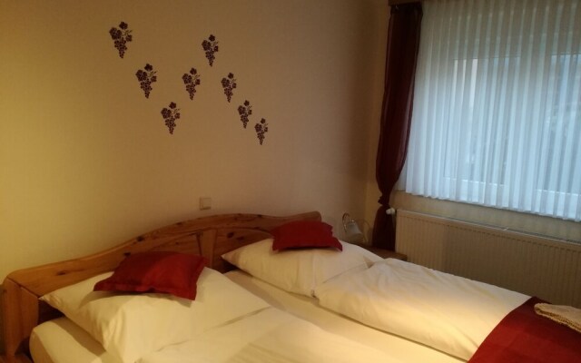 Gästezimmer  Weingut Peter