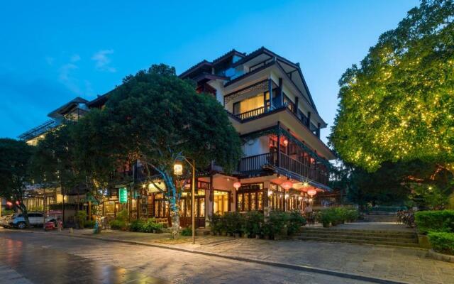 Yangshuo Riverview Hotel