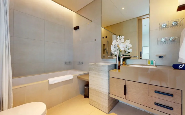 Address JBR 4706