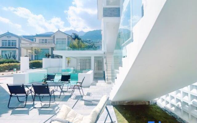 Yuni Jinxi Homestay (Dali Ancient City Branch)