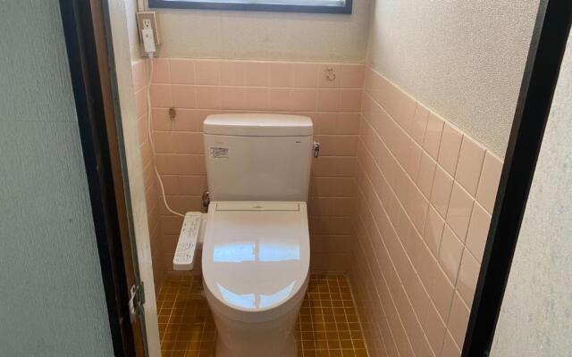 鉄道と山の見える家