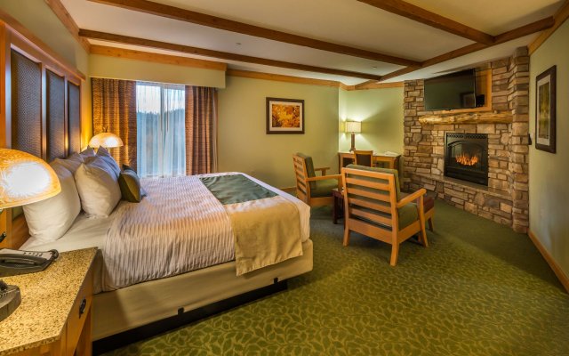 Best Western Plus Green Mill Village Hotel & Suites