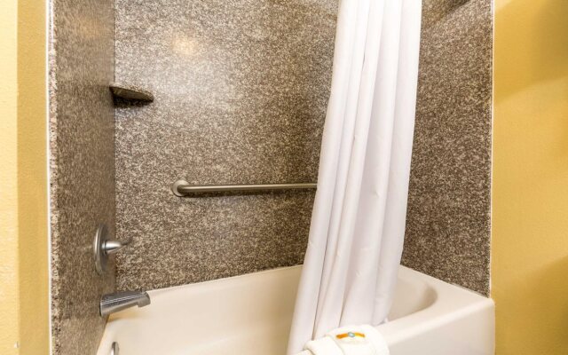 Quality Inn Leesville