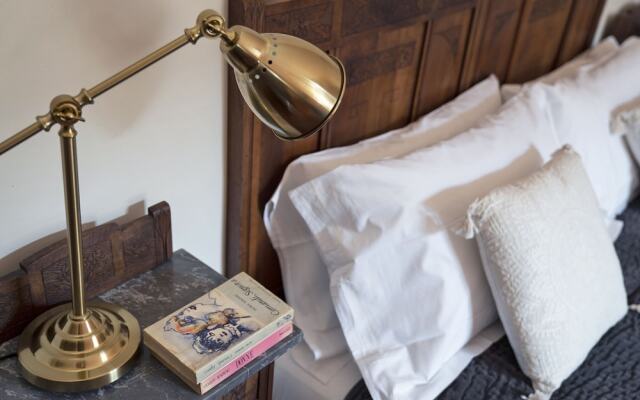 Amazing View to Pitti Palace 3BD Apt