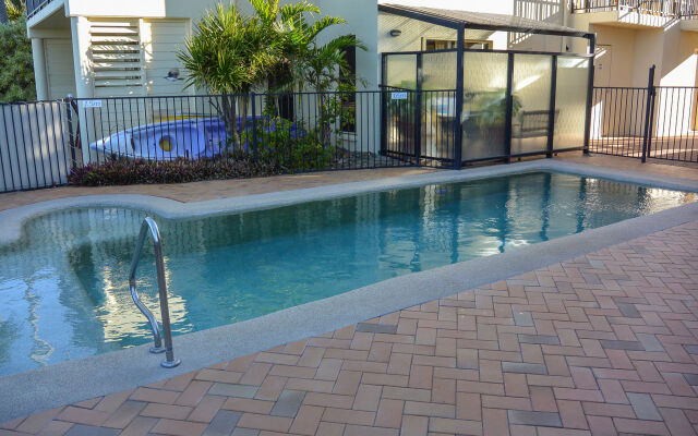Rose Bay Resort
