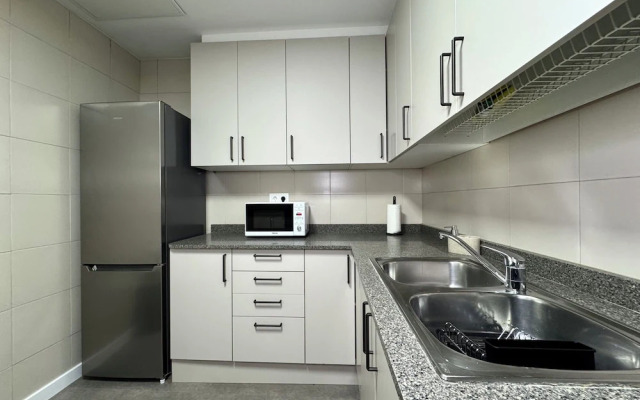 Anais Apartments by gaiarooms