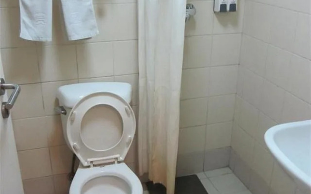 Guantong Modern Hotel