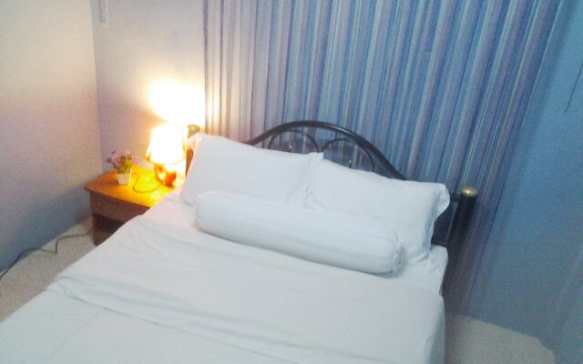 Aree Guesthouse5