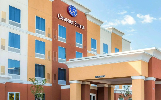 Comfort Suites East