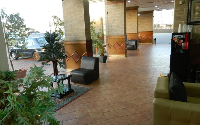 Arinza Tower Quality Suites