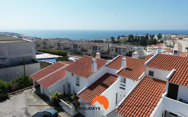 47 Sea View House Near The Old Town