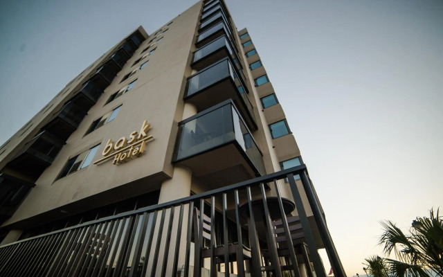Bask Hotel at Big Rock Landing