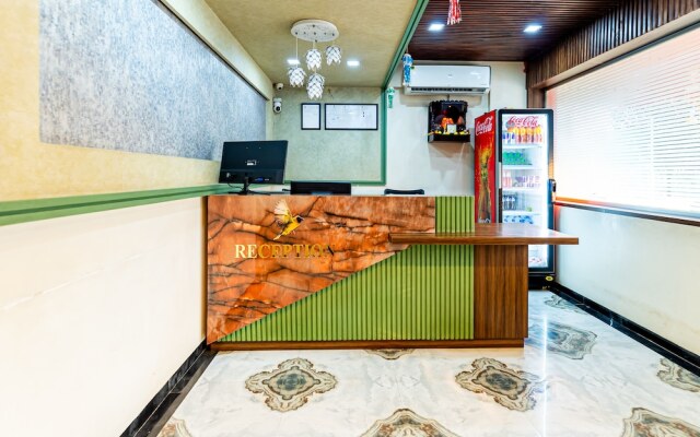 Itsy Hotels Golden Birds