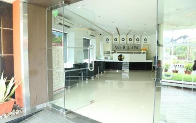 Hotel Merlin International
