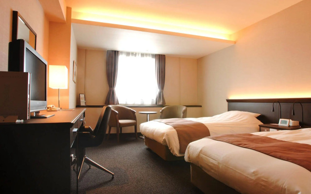 Sannomiya Terminal Hotel