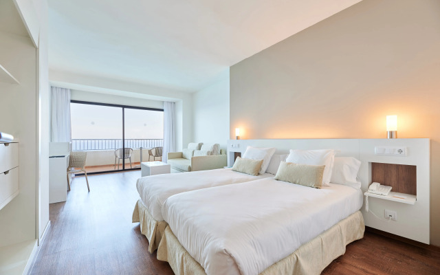 Alua Calas de Mallorca Resort
