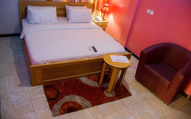 Marble Brand Hotel