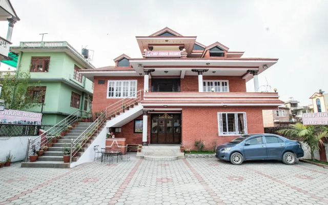 OYO 375 Chef House Resort