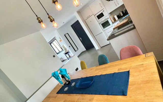 Wonderful House by the sea