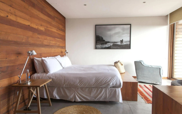 Hotel Alaia