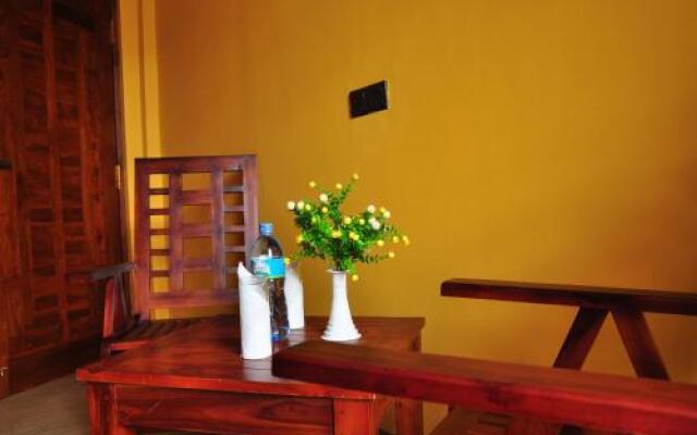 Chamelia Inn Ella