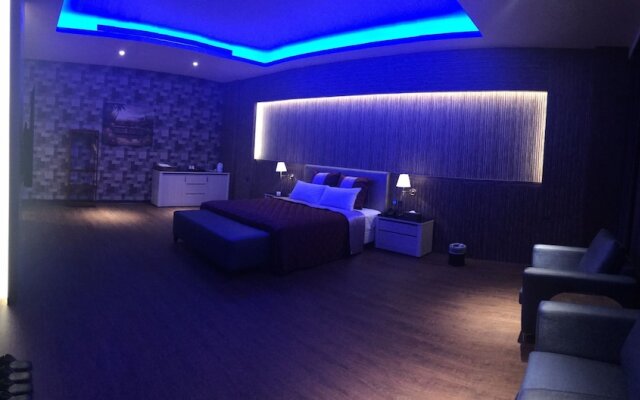 Yinxiang Xihu Motel