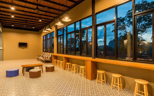 Link Hostel Aonang - Adults Only
